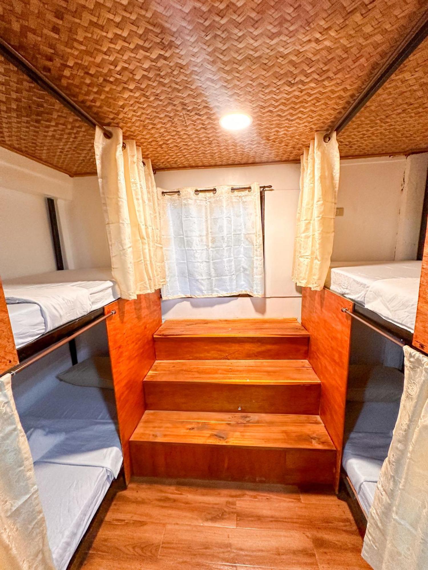 Hangout'S Hostel Ел Нидо Екстериор снимка
